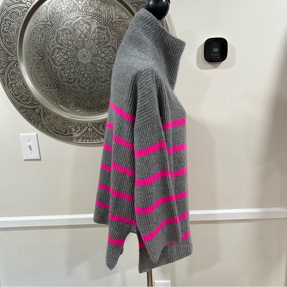Autumn Cashmere Brenton Striped Funnel Neck sweater - Size M - Picture 5 of 8